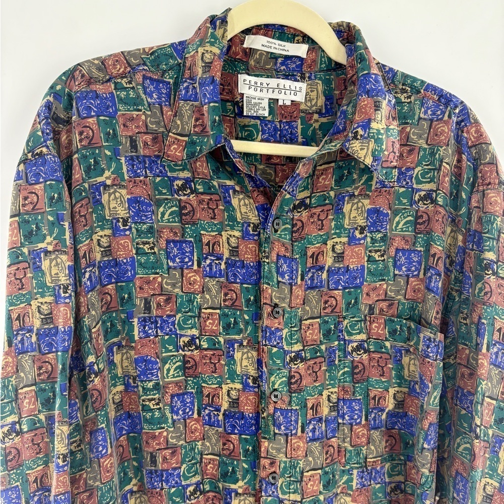 Perry Ellis Colorful Geometric Print Men's Shirt - Picture 3 of 6